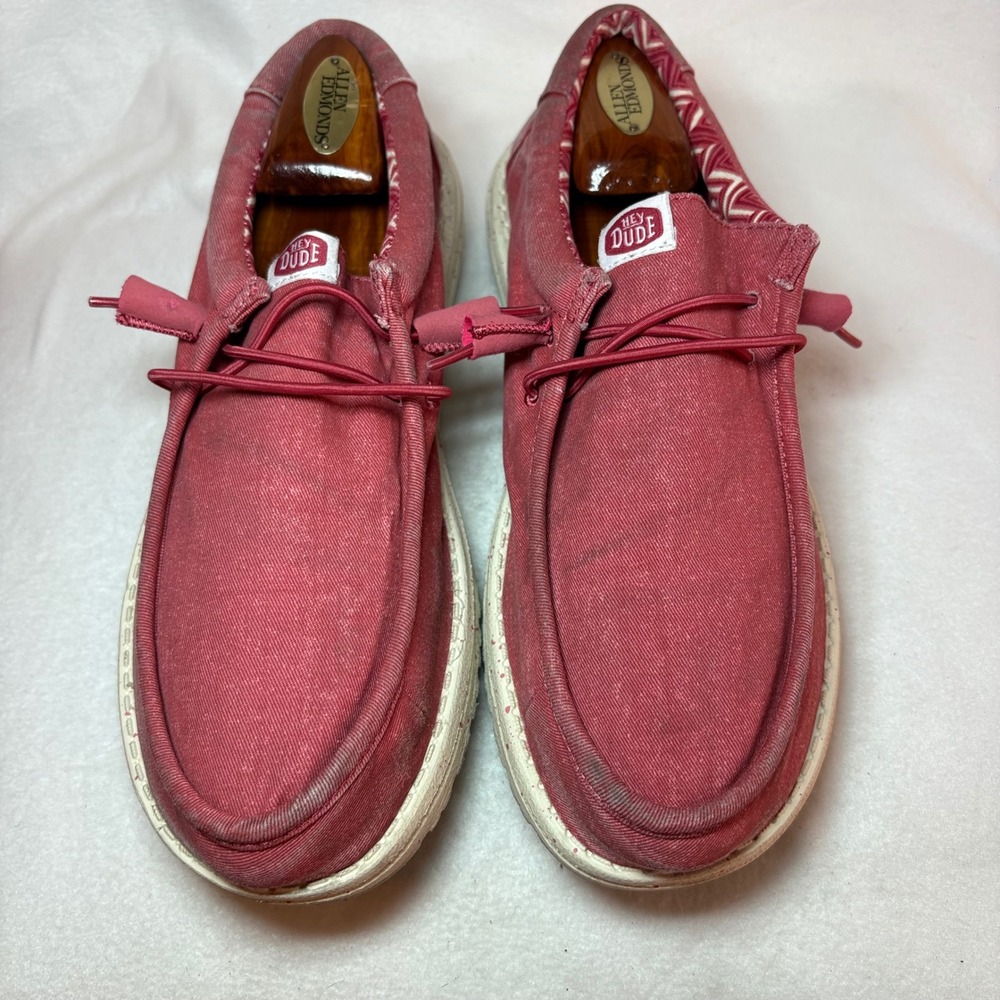 Hey Dude Wally Canvas Karanda Red Mens Size 10 Slip On Loafers